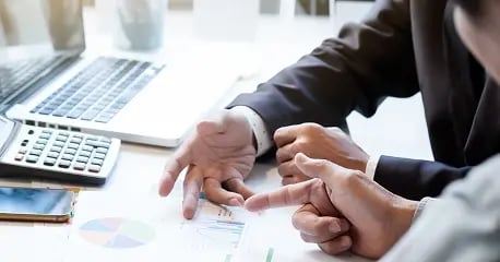 What a Business Financial Advisor Does for Small Businesses image